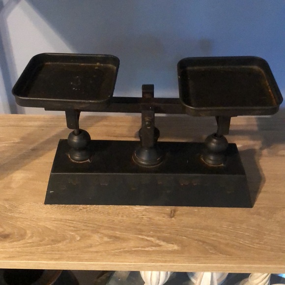 Industrial style decorative scales. Like new. - Picture 5 of 8